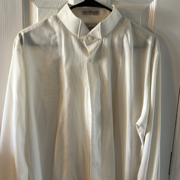 Men’s tuxedo shirt no French cuffs - Picture 2 of 4